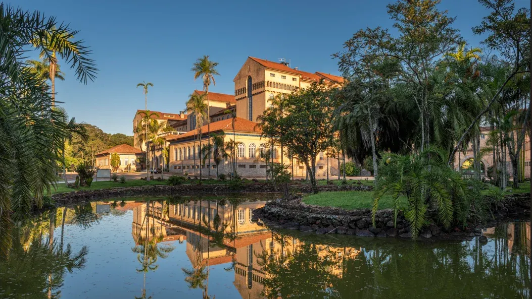 vista grande hotel lago