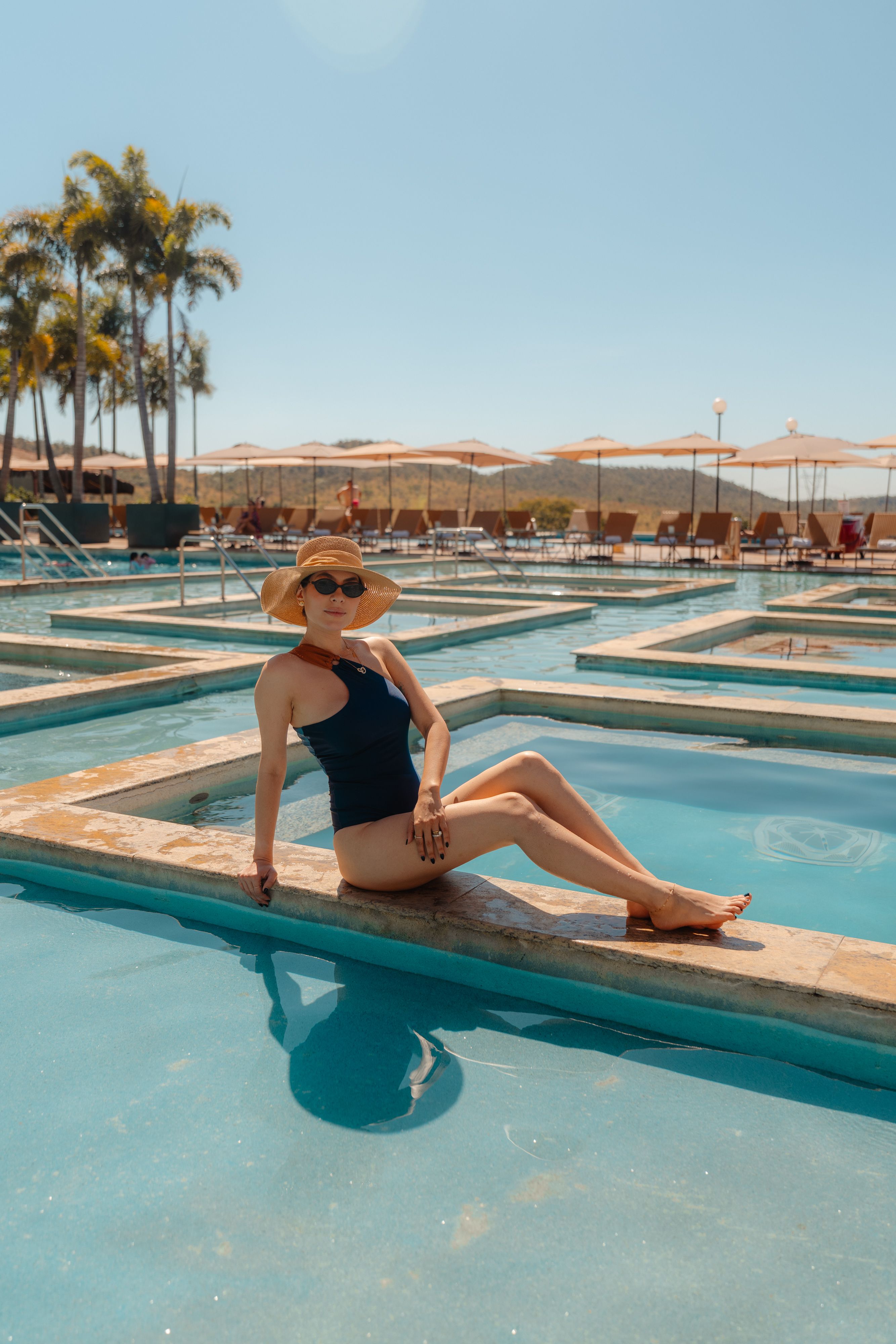 mulher na jacuzzi